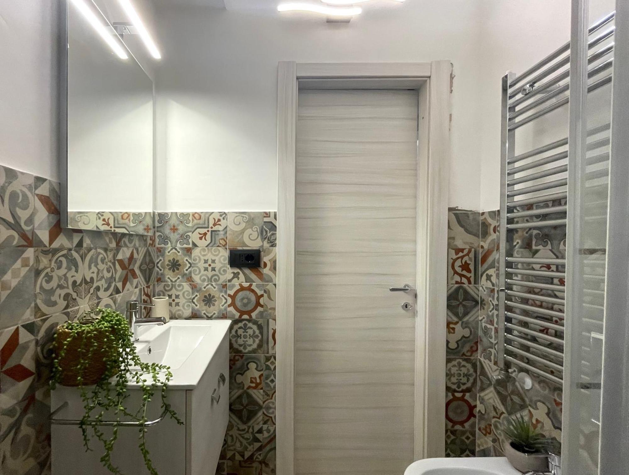 شقة Il Gabbiano Bilocale Con Piscina, Garage E A/C. لوانو المظهر الخارجي الصورة